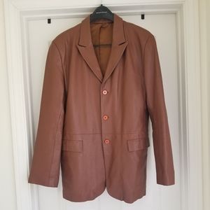 Pre-owned vintage BCBG Max Azria genuine leather blazer Size 40R.